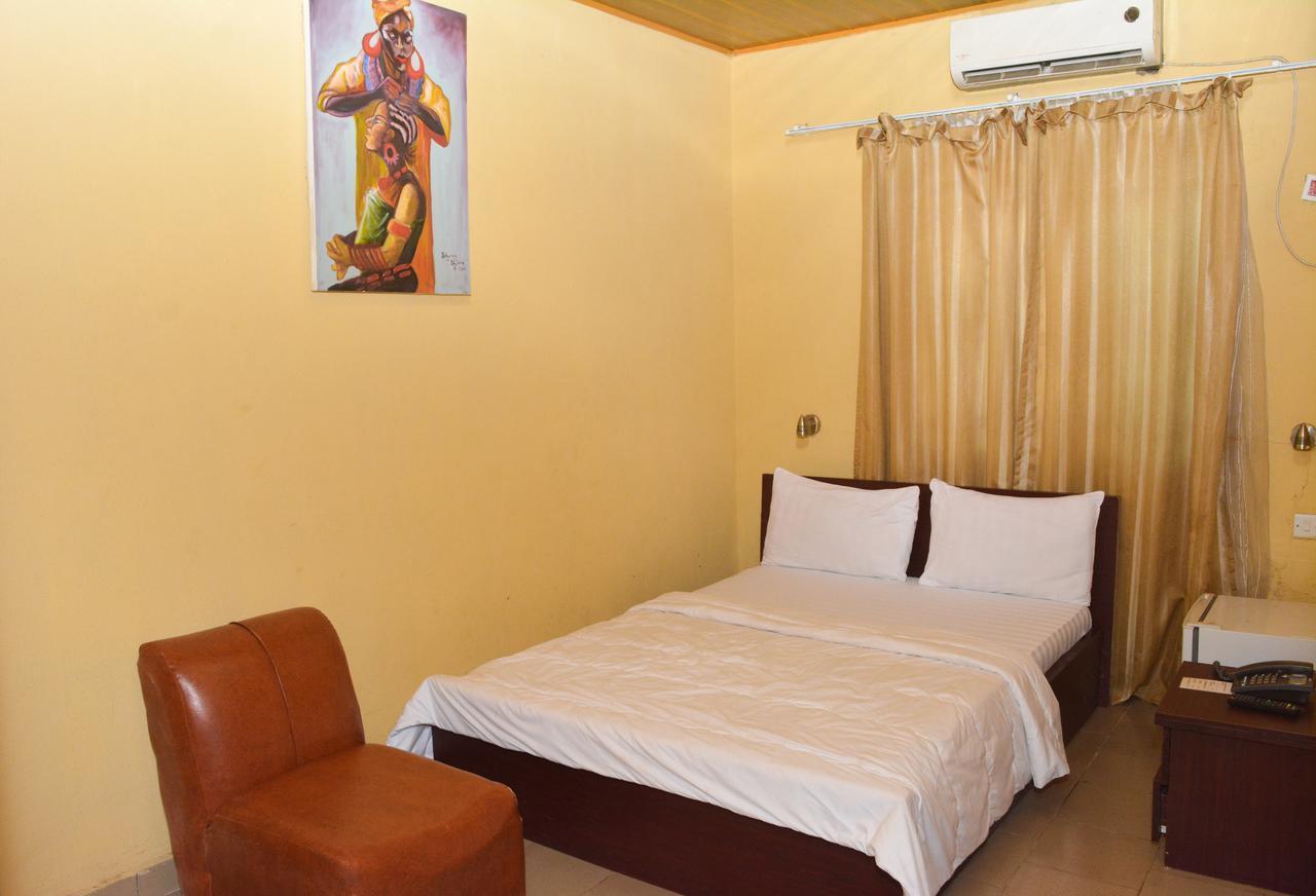 Atican Beach Hotel Lagos Exterior foto